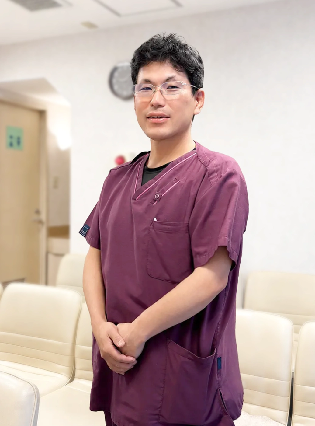 美広スキンクリニック　院長  岩﨑 純也